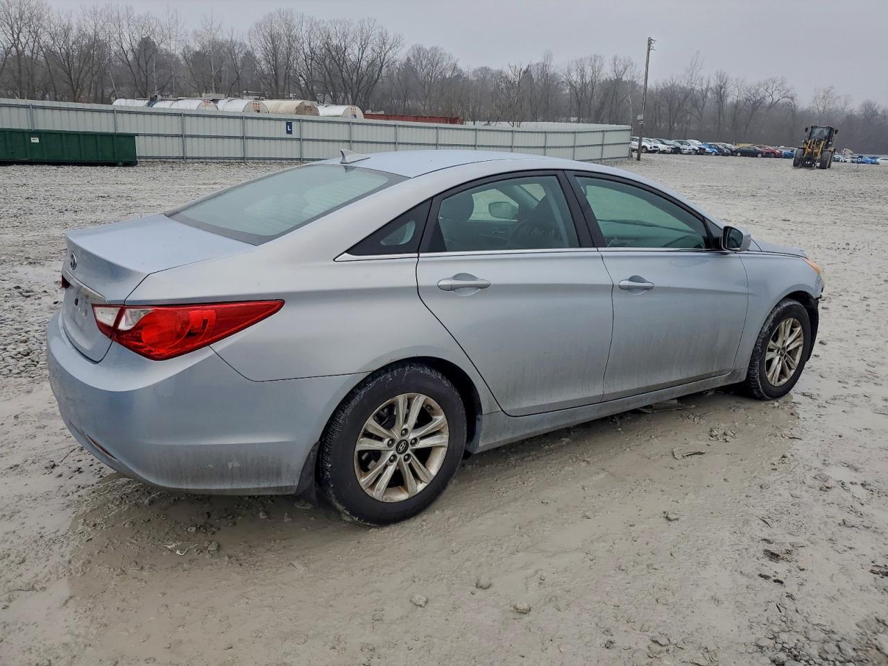 2012 Hyundai Sonata Gls - Image 3