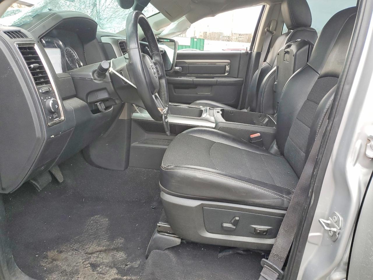 2016 Ram 1500 Sport - Image 7