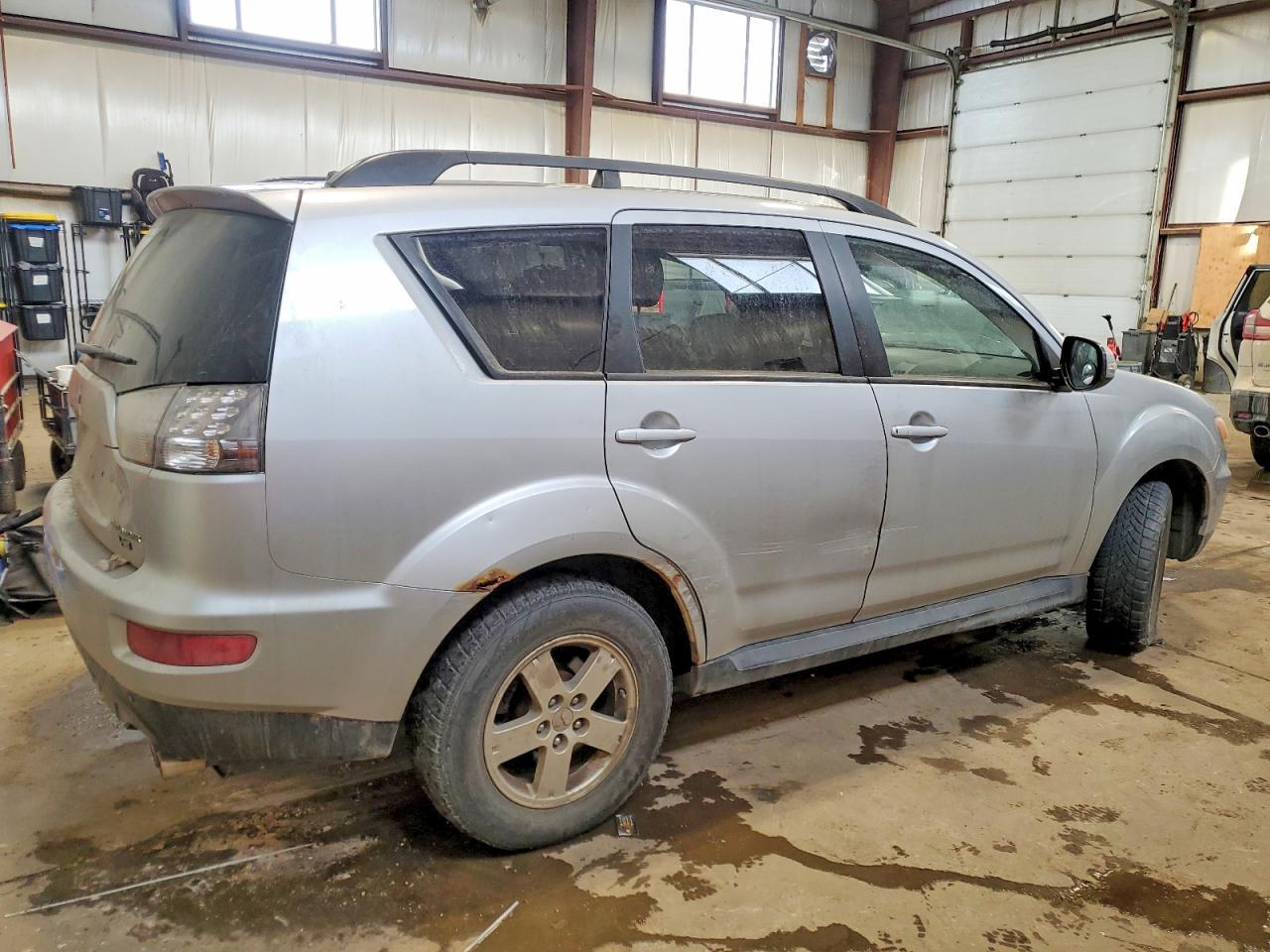 2010 Mitsubishi Outlander Xls - Фото 3