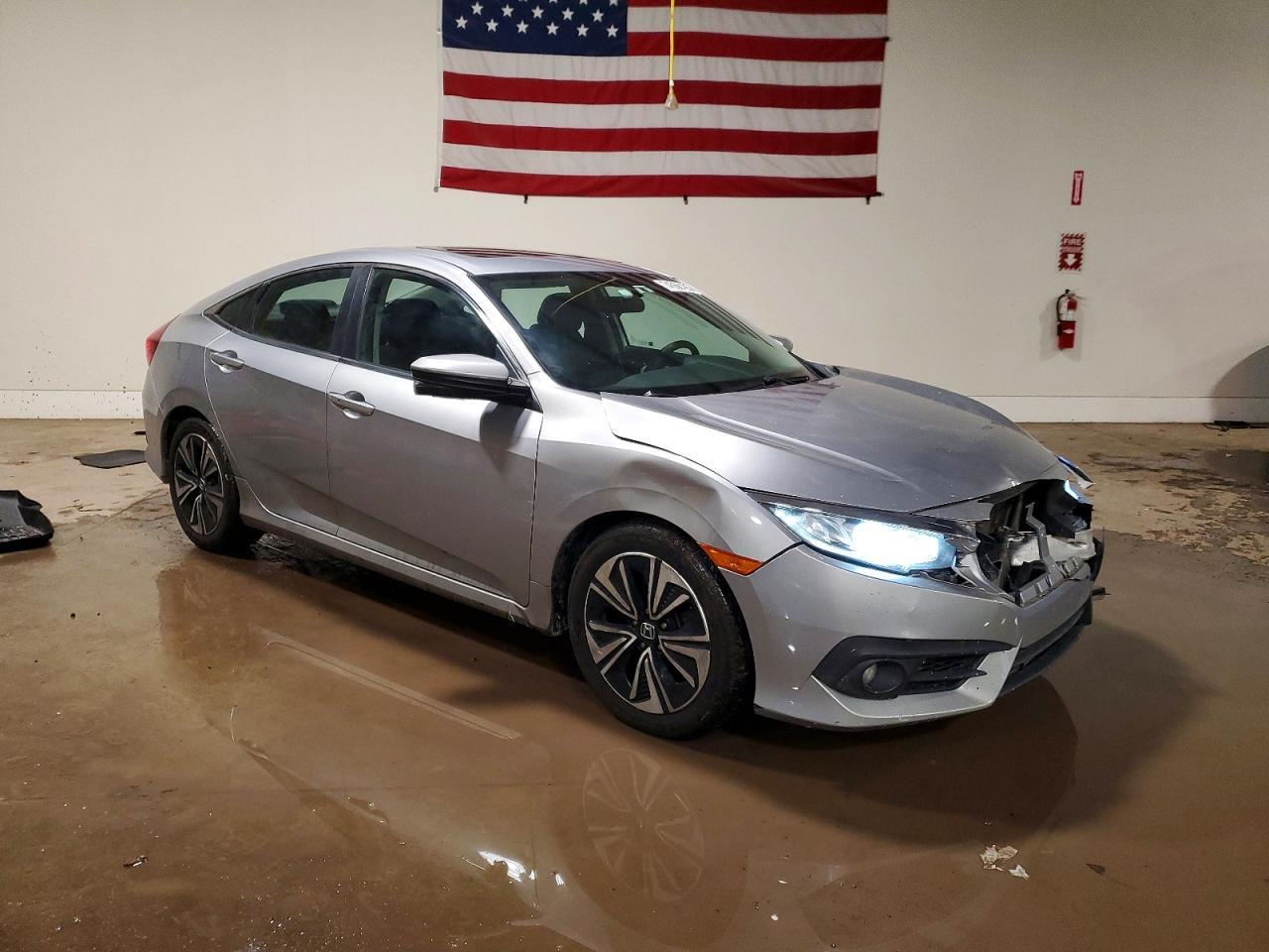 2017 Honda Civic Ex - Фото 4