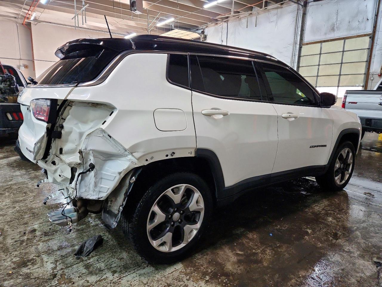 2018 Jeep Compass Limited - Image 3
