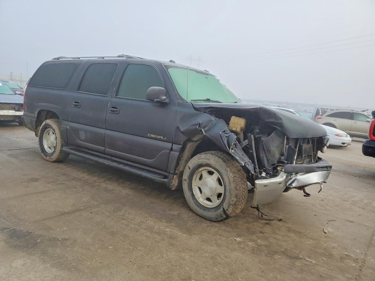 2004 GMC Yukon Xl Denali - Фото 4