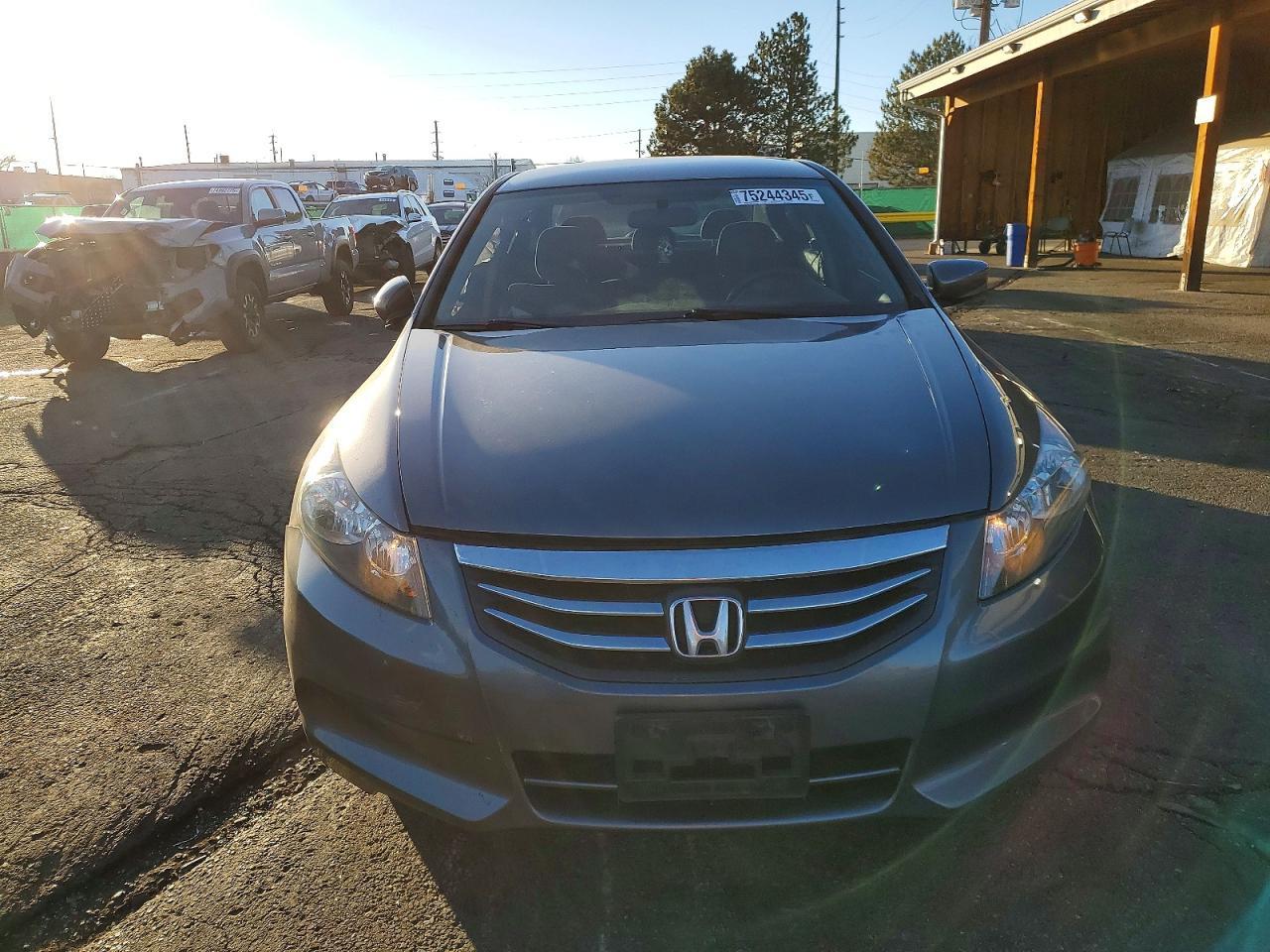 2011 Honda Accord Lx - Фото 5
