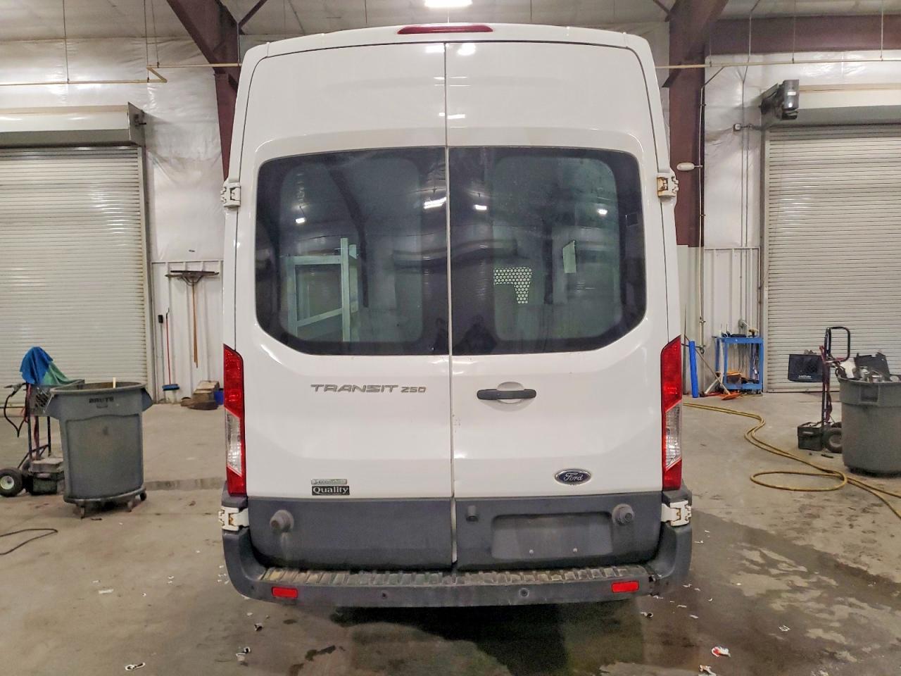 2016 Ford Transit 250 Utility / Service Van - Image 6