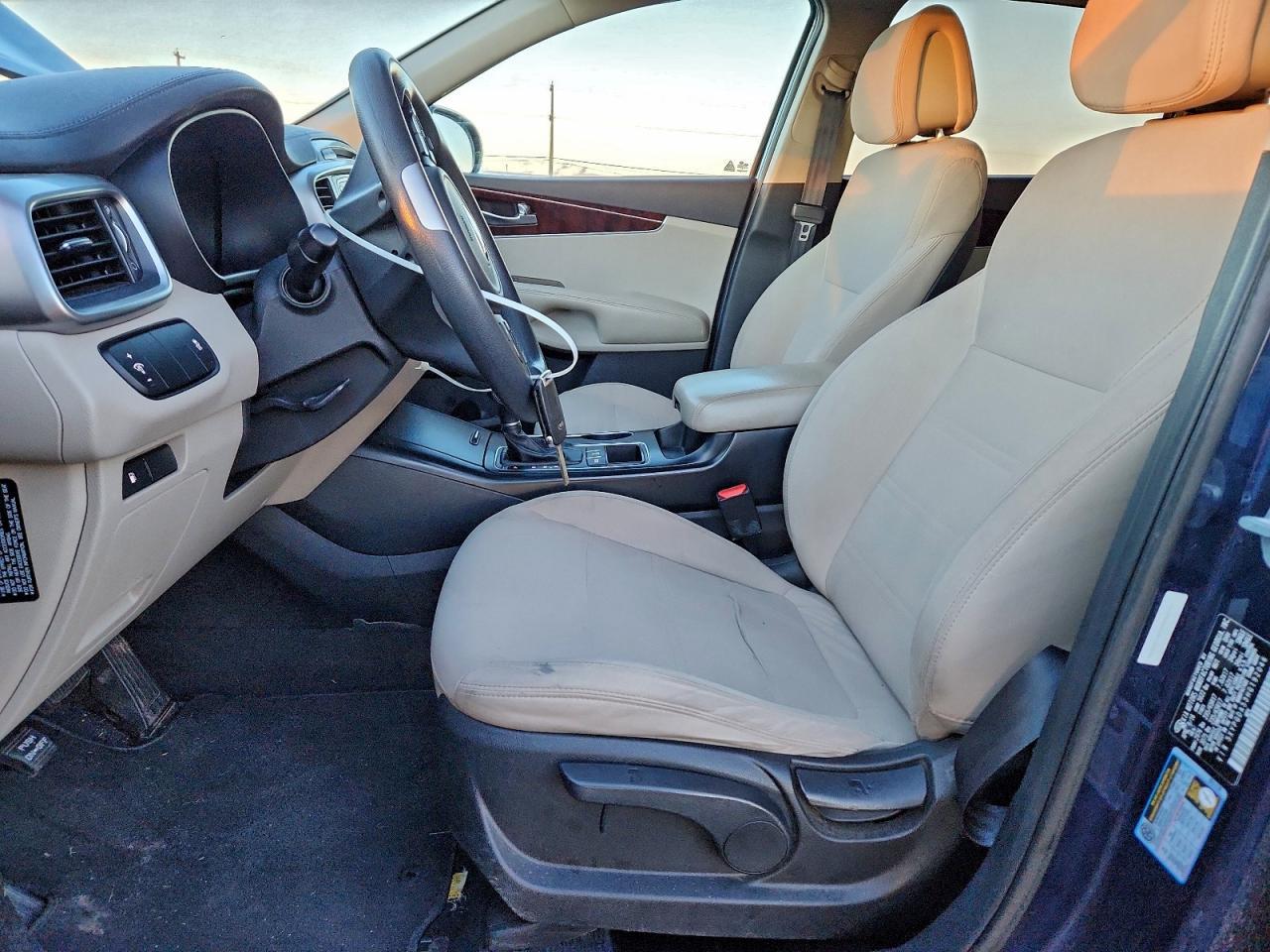 2017 Kia Sorento Lx - Фото 7