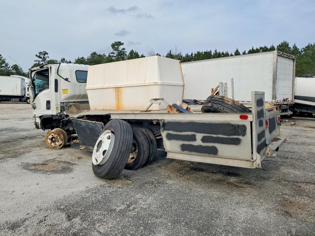 2018 Isuzu Npr Hd - Фото 2