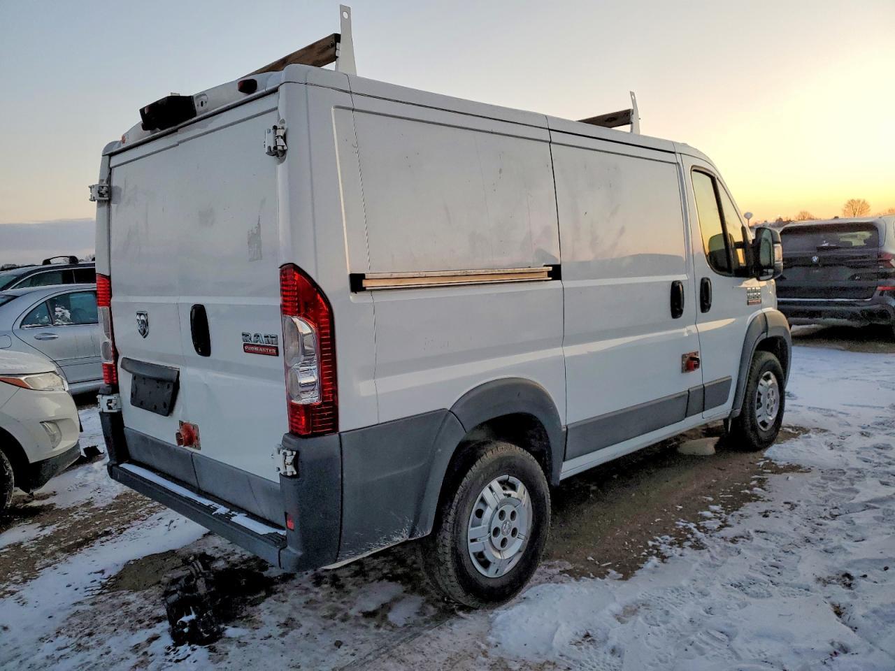 2016 Ram Promaster 1500 Utility / Service Van - Фото 3