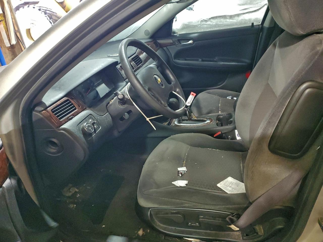 2011 Chevrolet Impala Ls - Фото 7