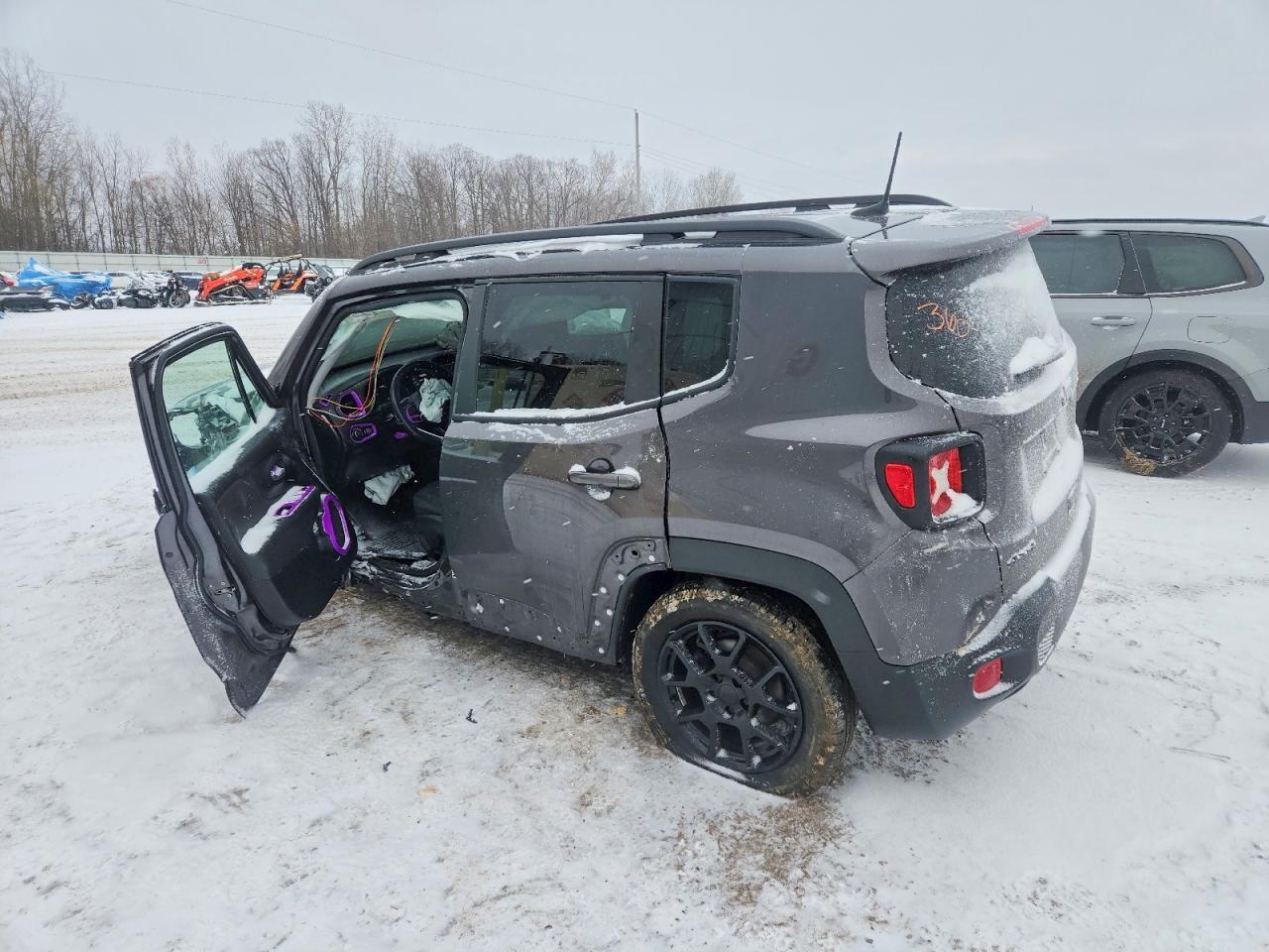 2020 Jeep Renegade Latitude - Фото 2