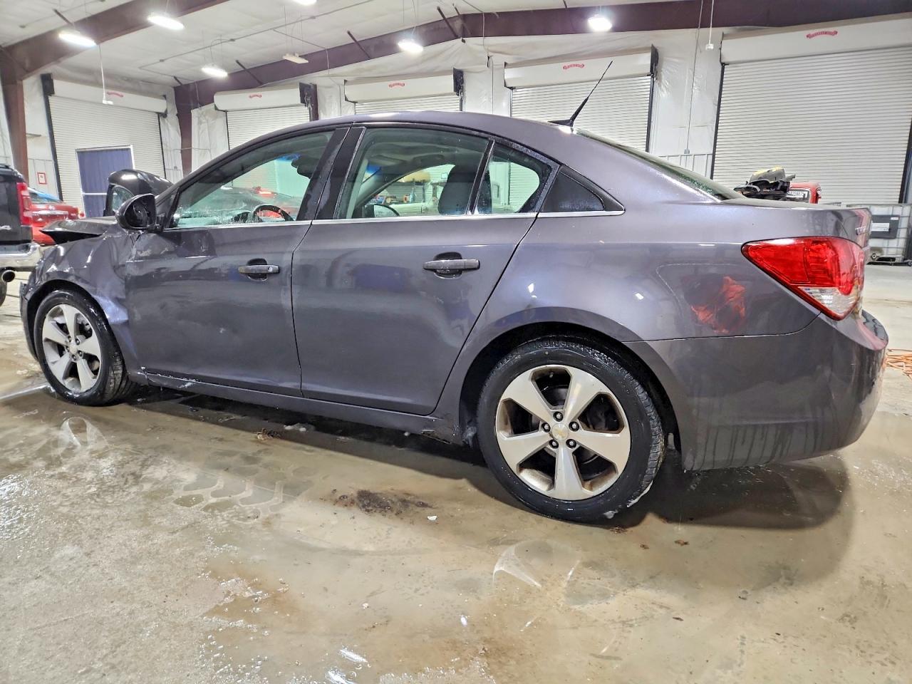 2011 Chevrolet Cruze Lt - Фото 2