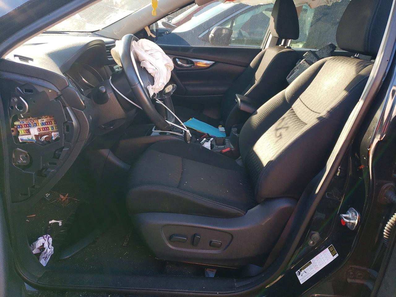2018 Nissan Rogue S - Image 7