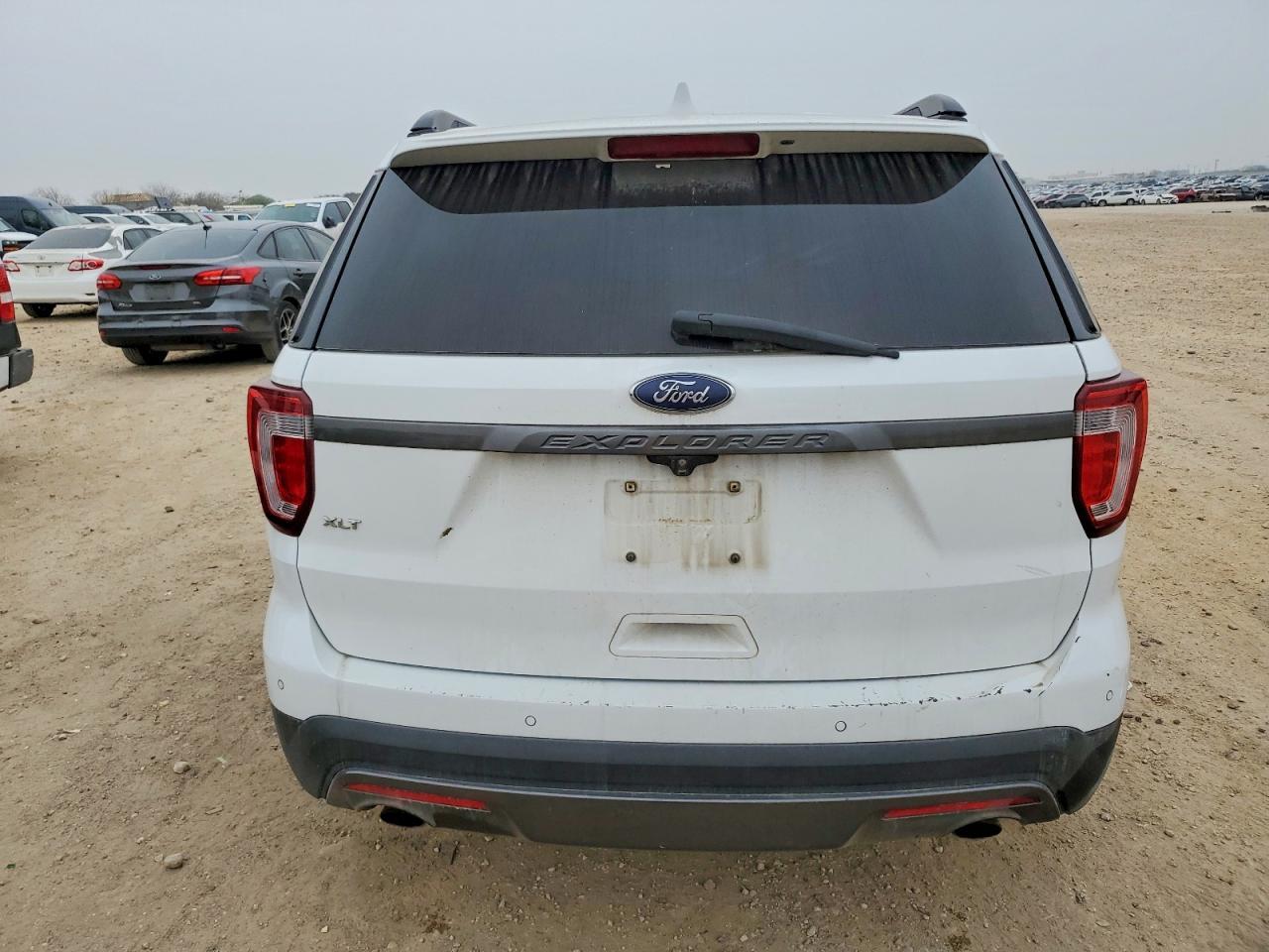 2017 Ford Explorer Xlt - Фото 6