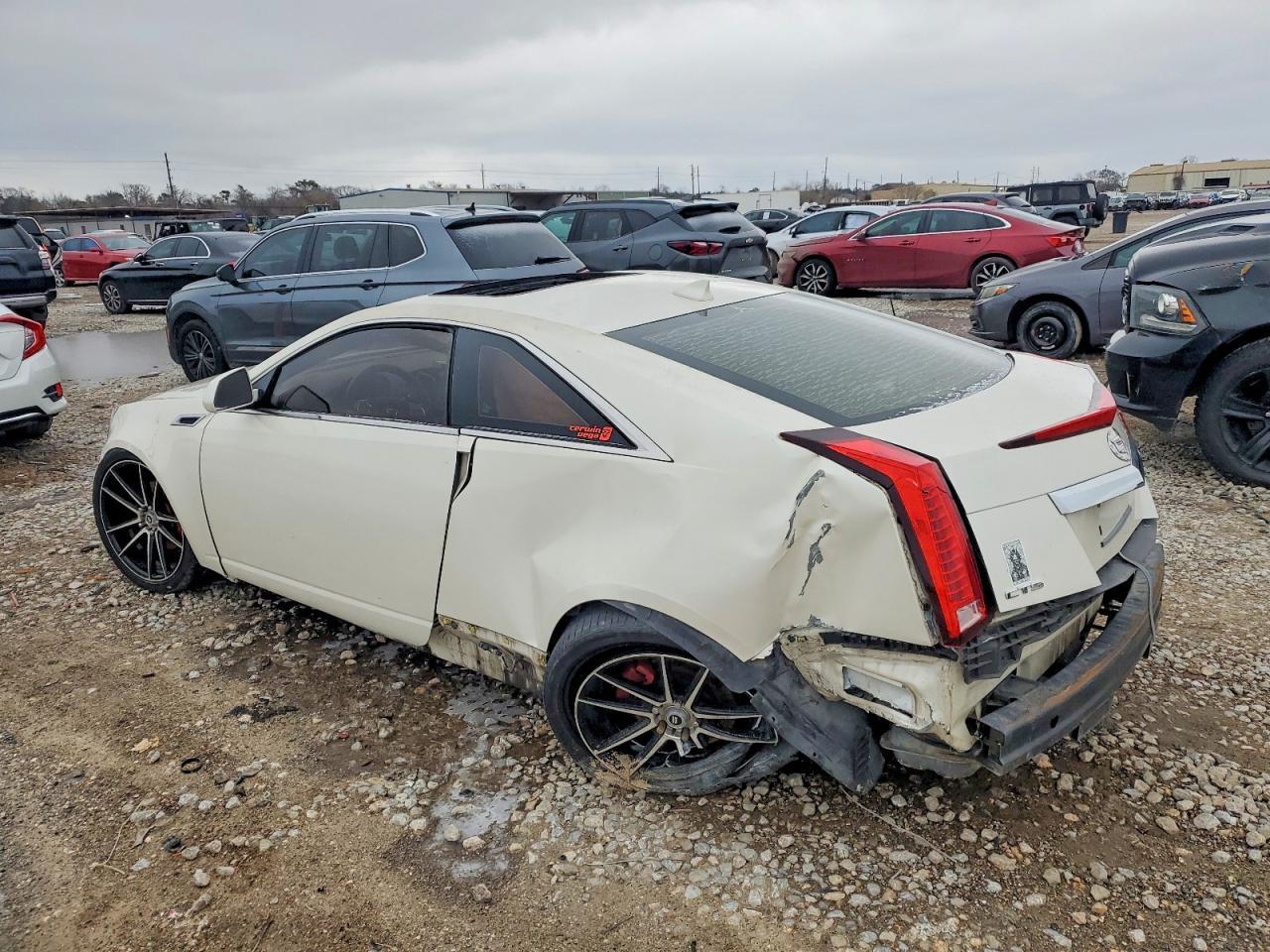 2011 Cadillac Cts - Image 2