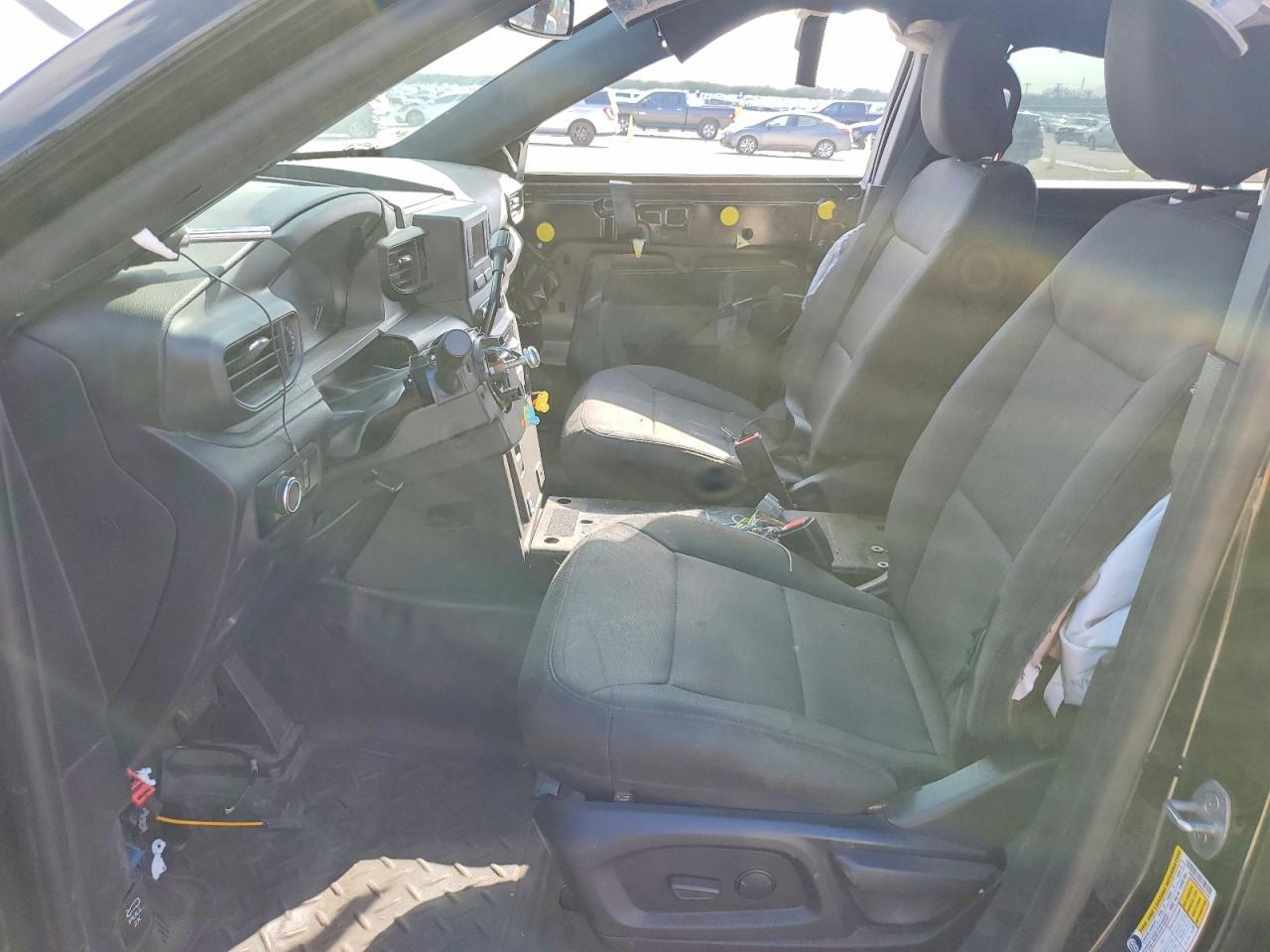 2024 Ford Explorer Police Interceptor - Image 7