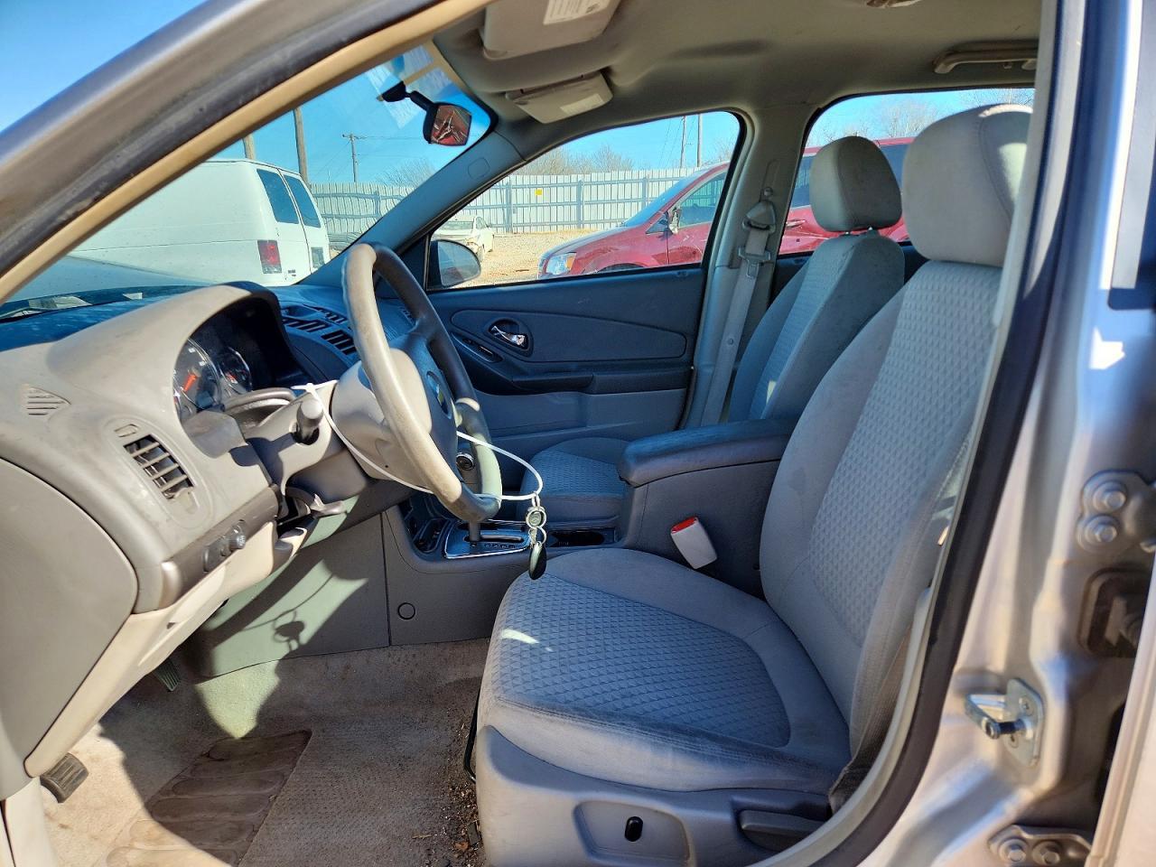 2007 Chevrolet Malibu Maxx Ls - Image 7