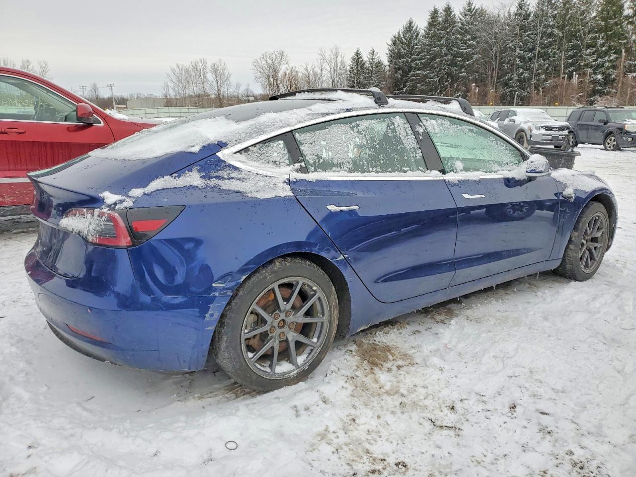 2018 Tesla Model 3 - Image 3