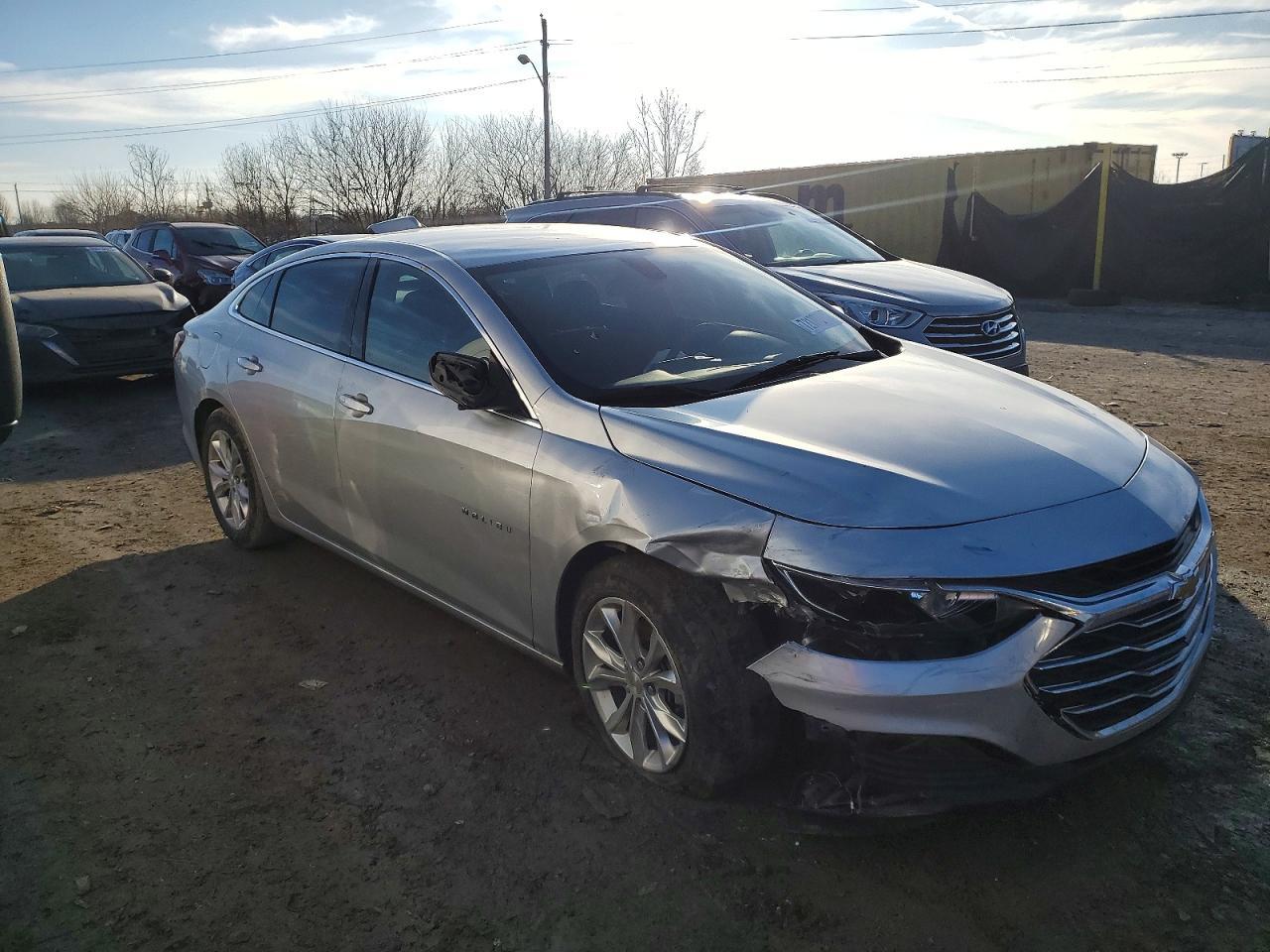 2020 Chevrolet Malibu Lt - Фото 4