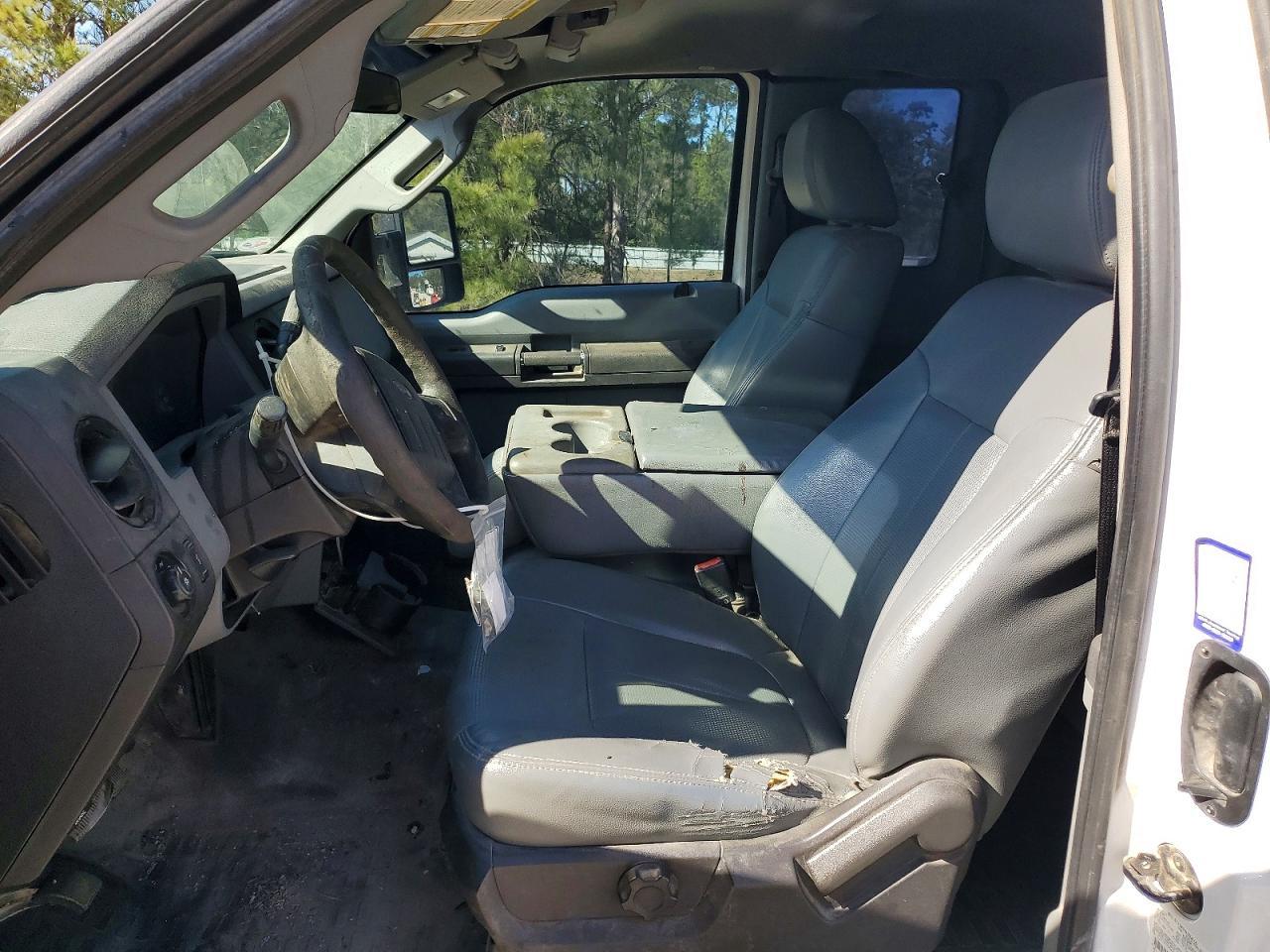 2016 Ford F250 Super Duty - Image 7