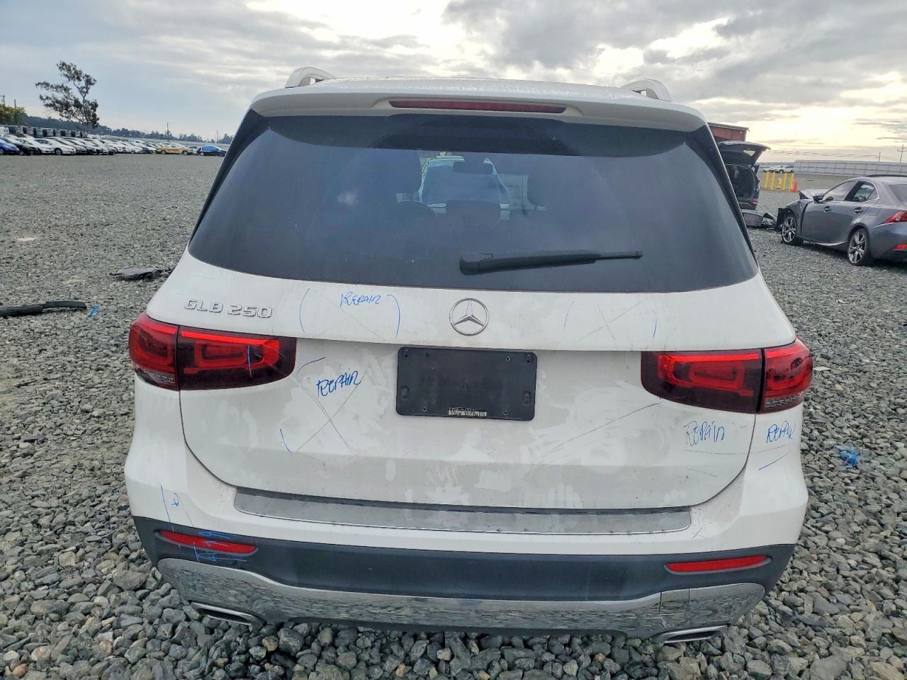 2020 Mercedes-Benz Glb 250 - Фото 6