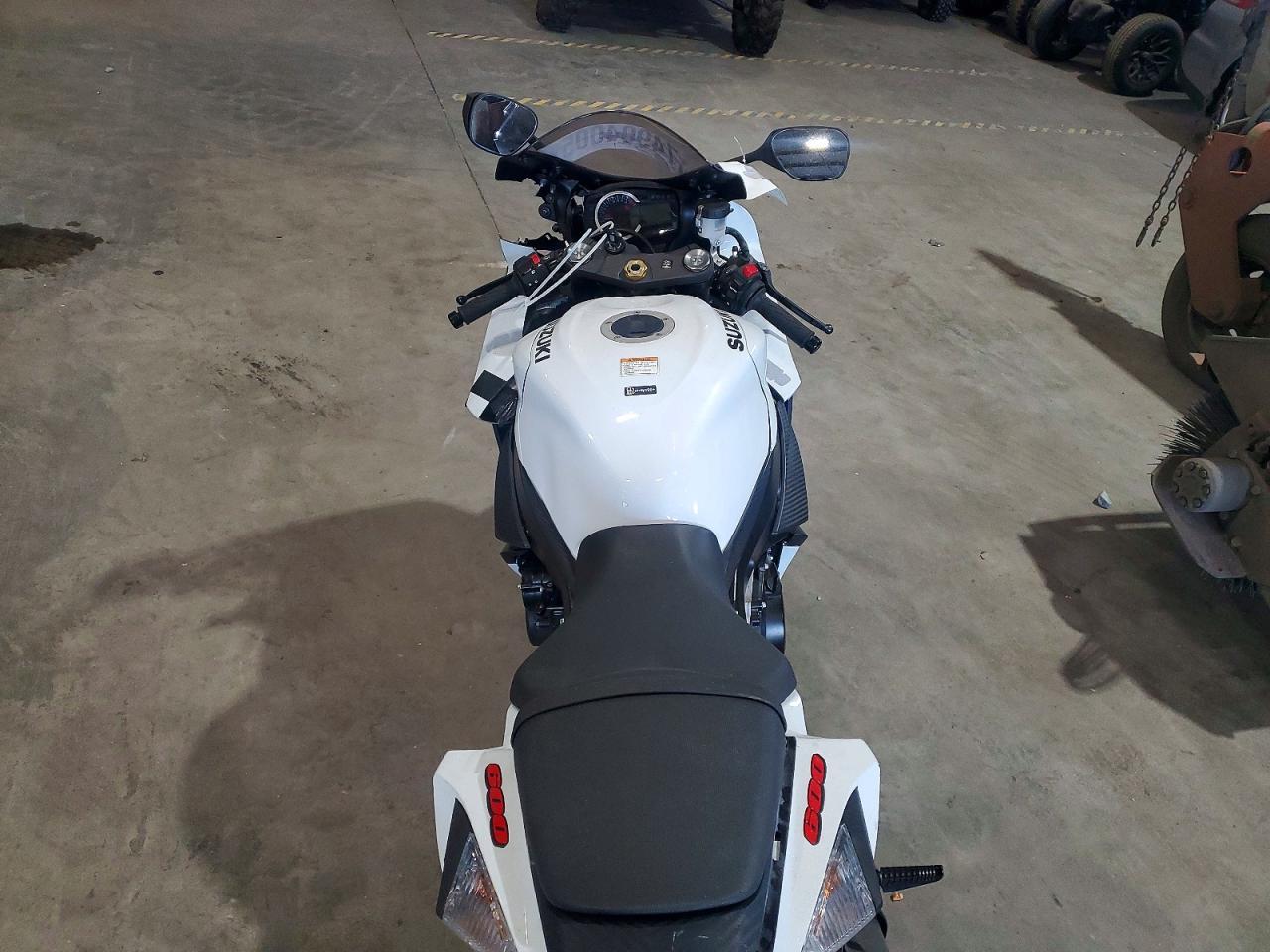 2024 Suzuki Gsx-R600 - Image 6