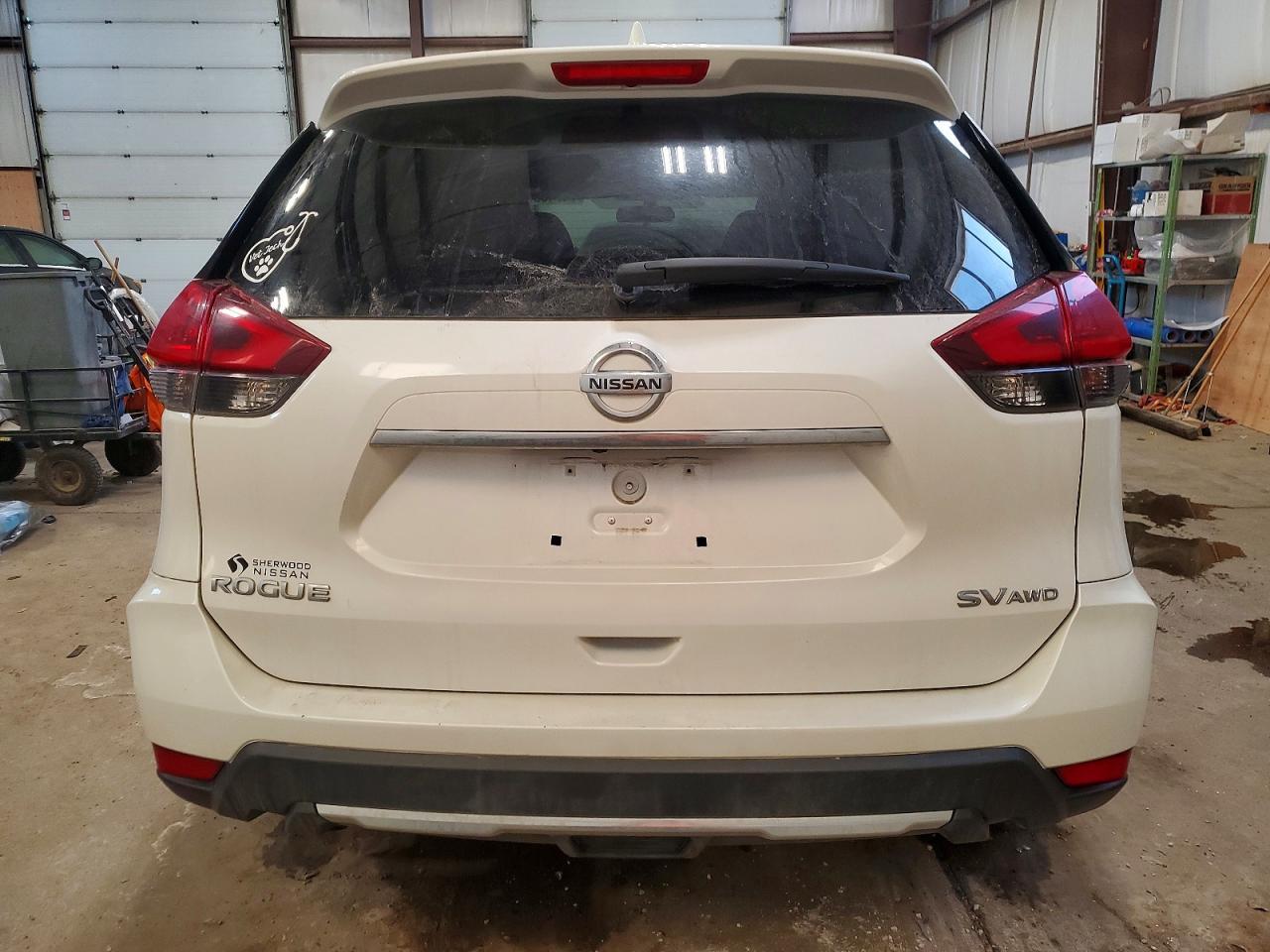 2018 Nissan Rogue S - Фото 6