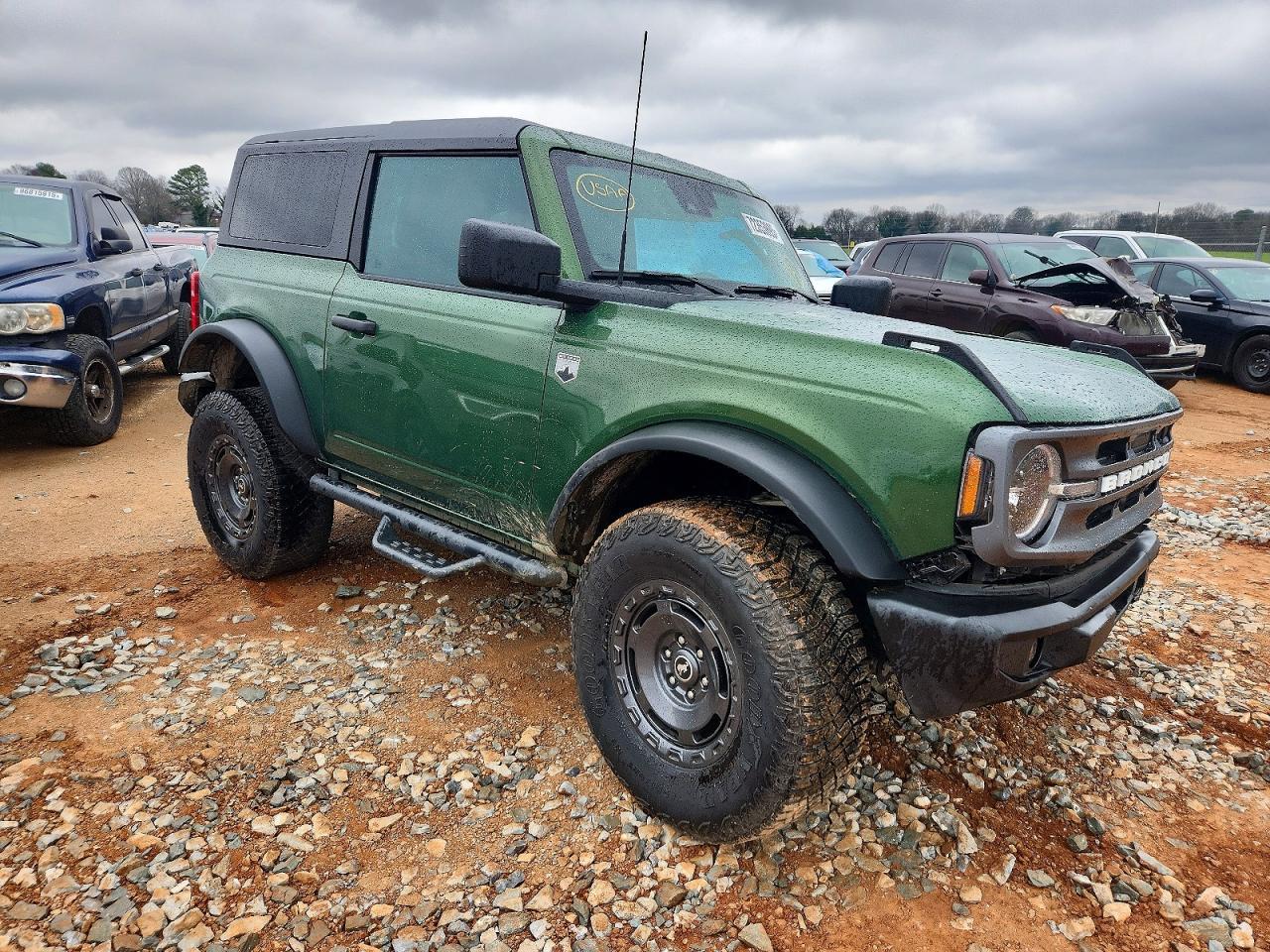 2024 Ford Bronco Big Bend - Image 4