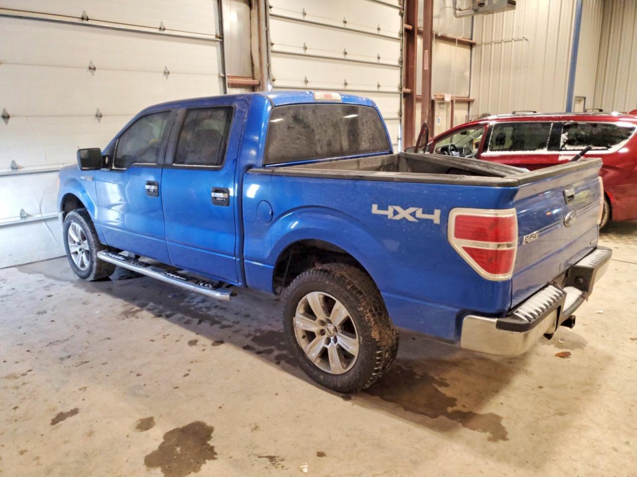 2011 Ford F150 Supercrew - Фото 2