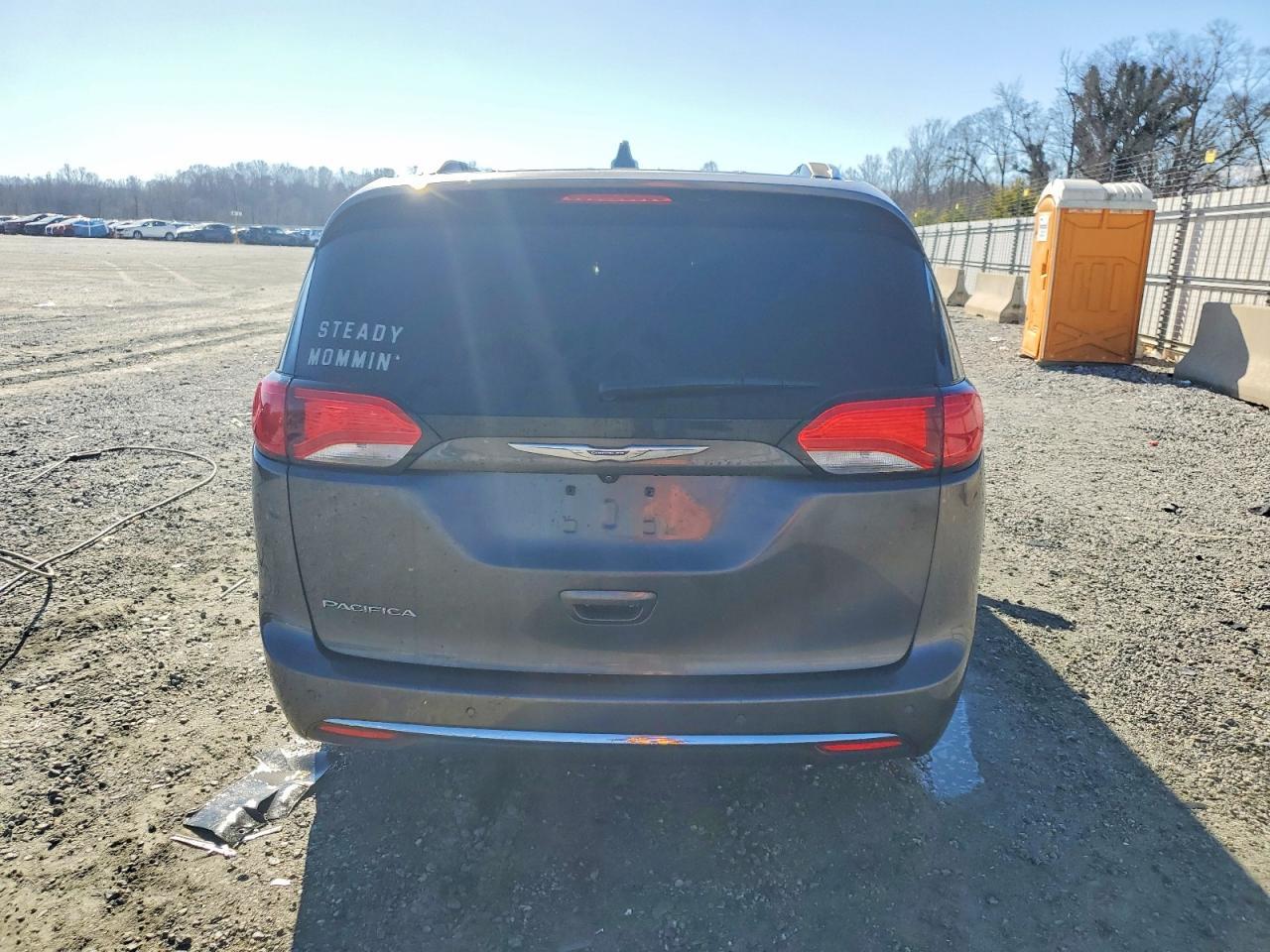 2020 Chrysler Pacifica - Фото 6