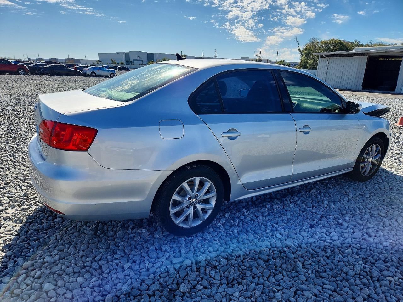 2011 Volkswagen Jetta Se - Фото 3