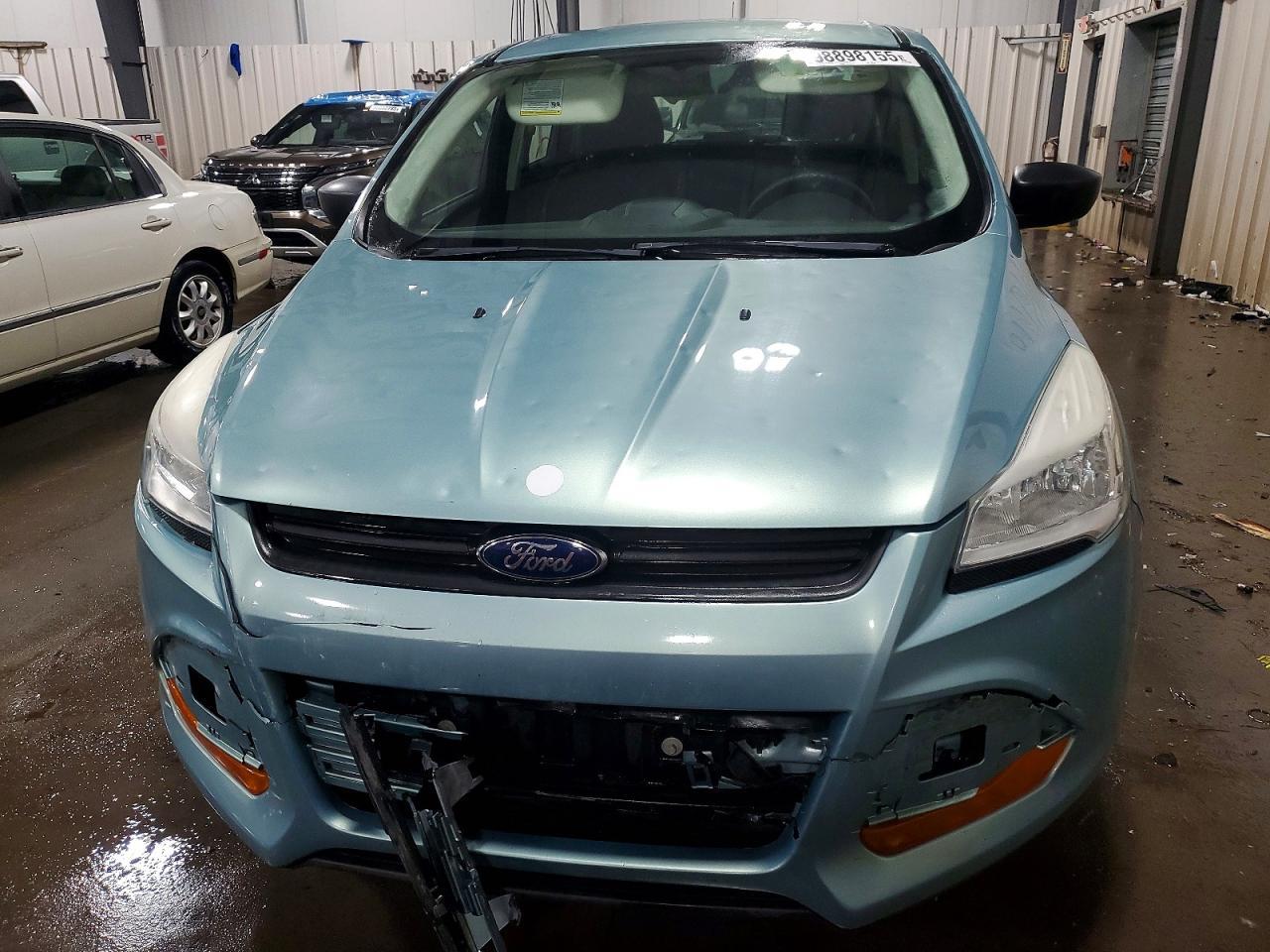 2013 Ford Escape S - Фото 5
