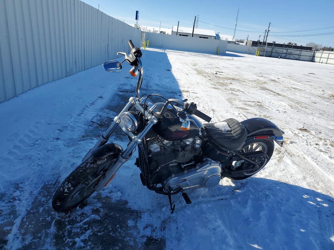 2023 Harley-Davidson Fxst - Фото 3