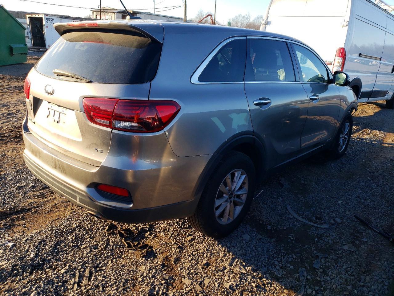 2019 Kia Sorento Lx - Фото 3