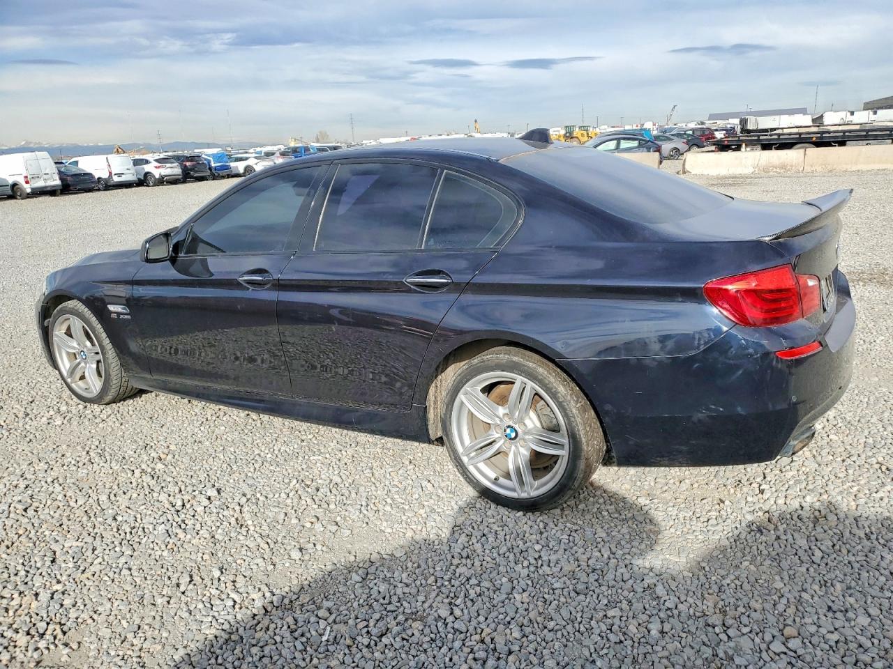 2012 BMW 550 Xi - Image 2