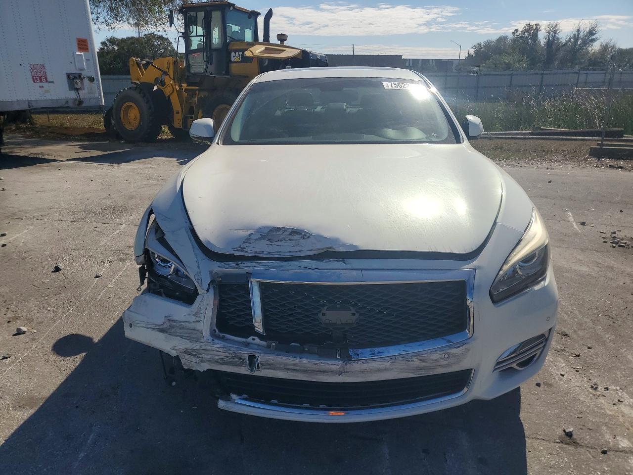 2015 Infiniti Q70 3.7 - Фото 5