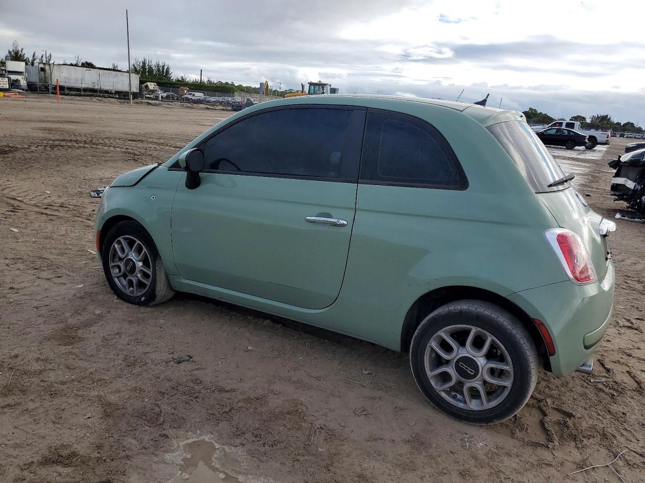 2013 Fiat 500 Pop - Фото 2
