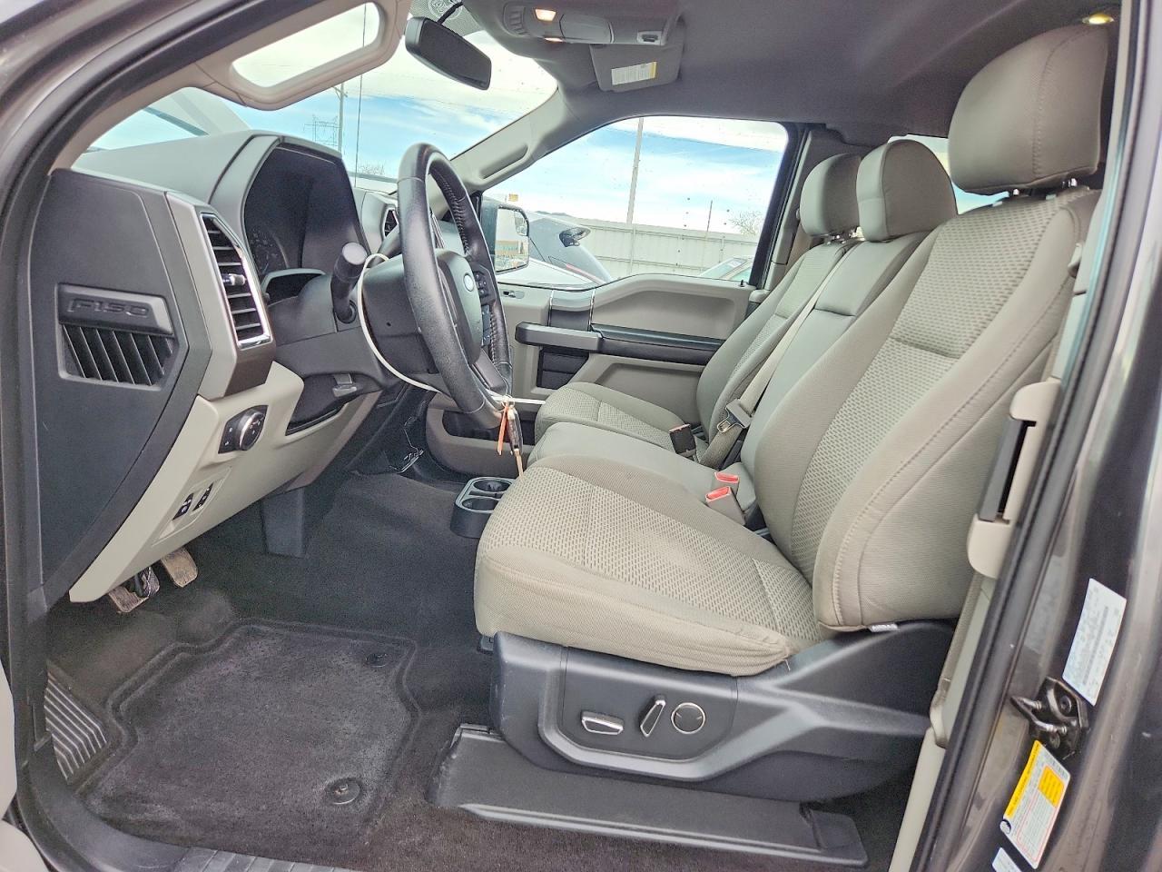 2015 Ford F150 Super Cab - Фото 7