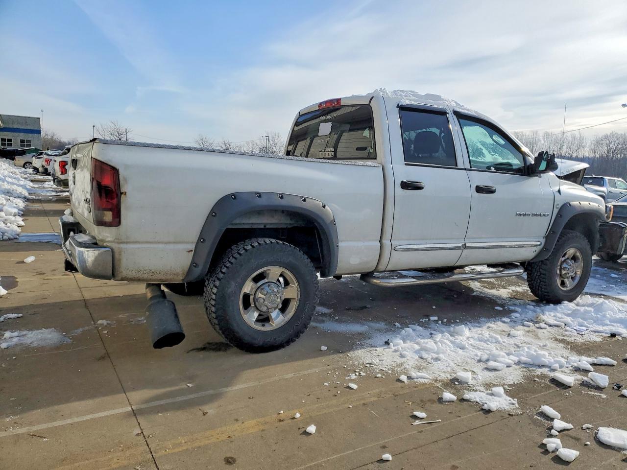 2005 Dodge Ram 3500 St - Фото 3