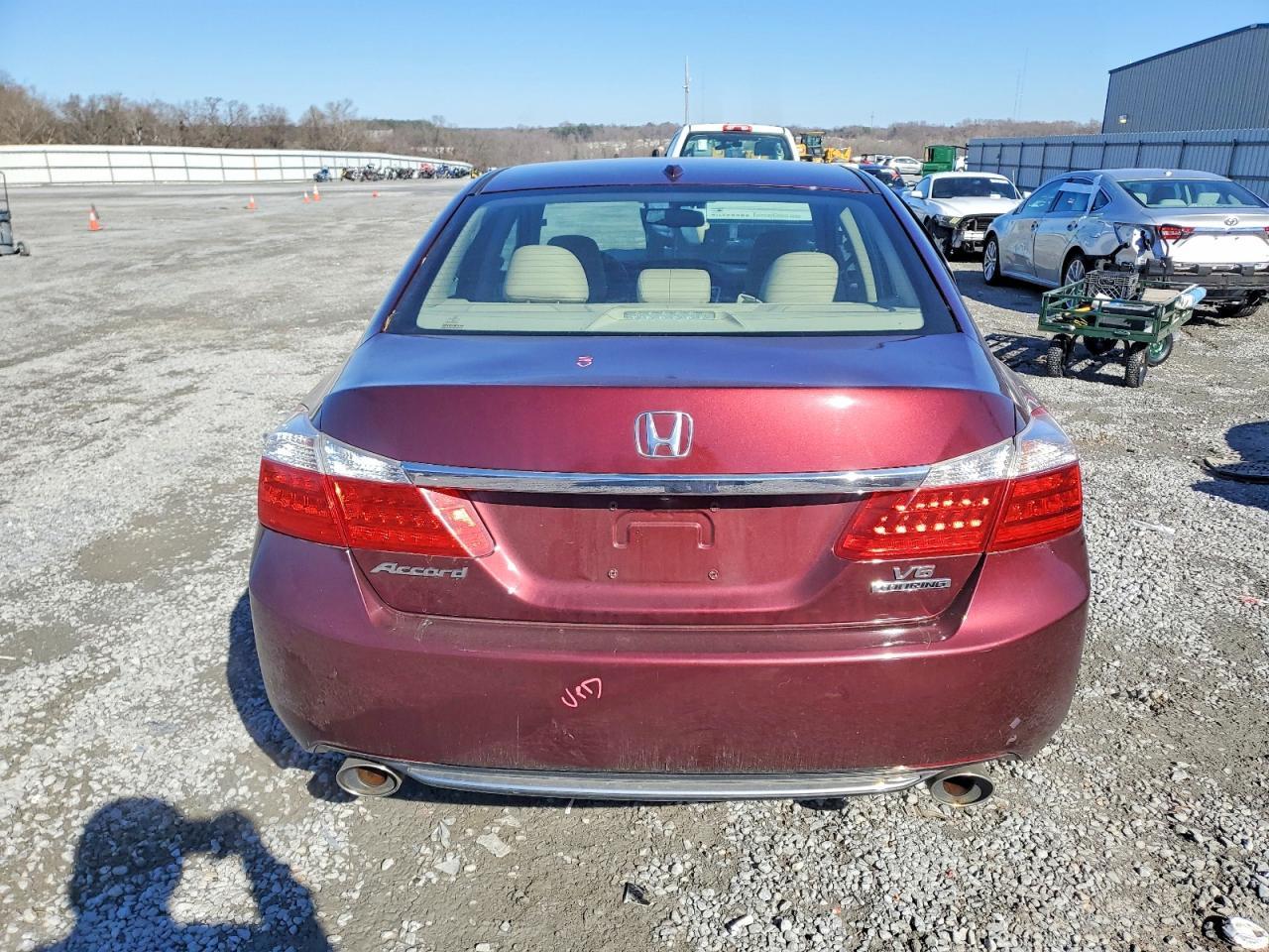 2013 Honda Accord Touring - Image 6