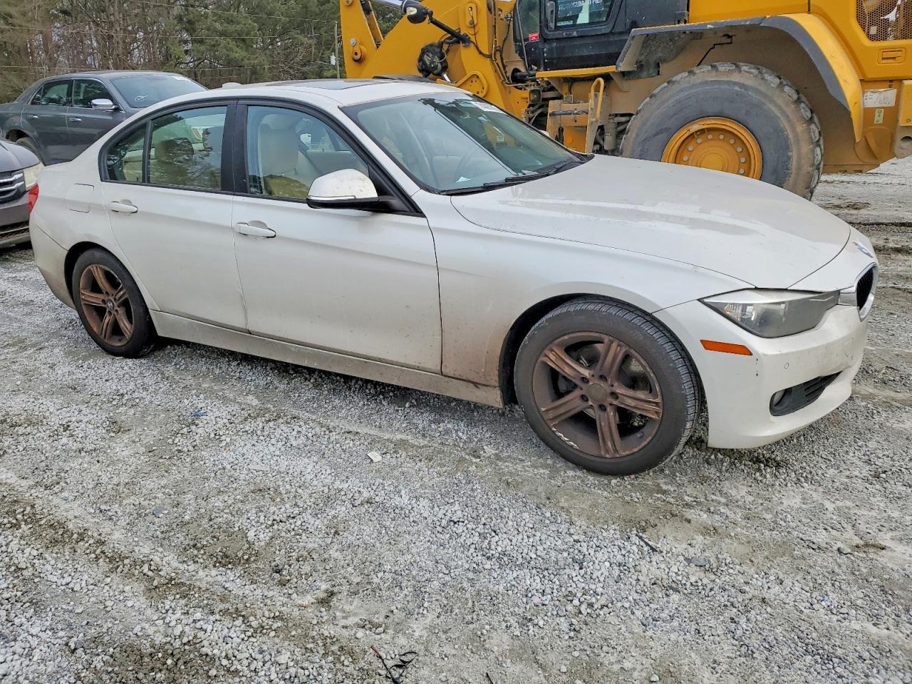 2014 BMW 328 I - Image 4