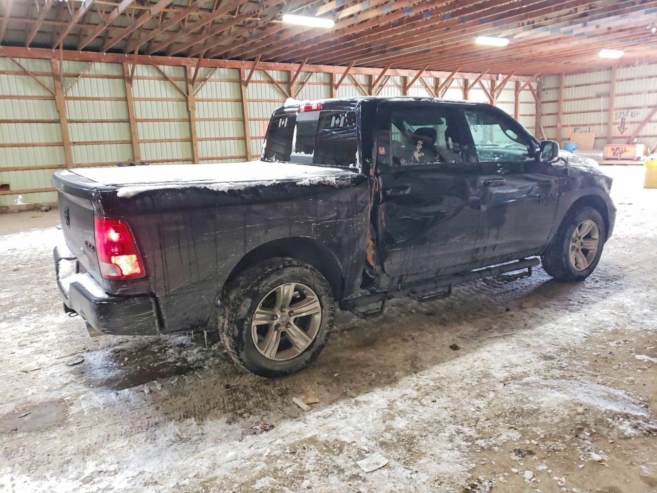 2019 Ram 1500 Classic Slt - Image 3