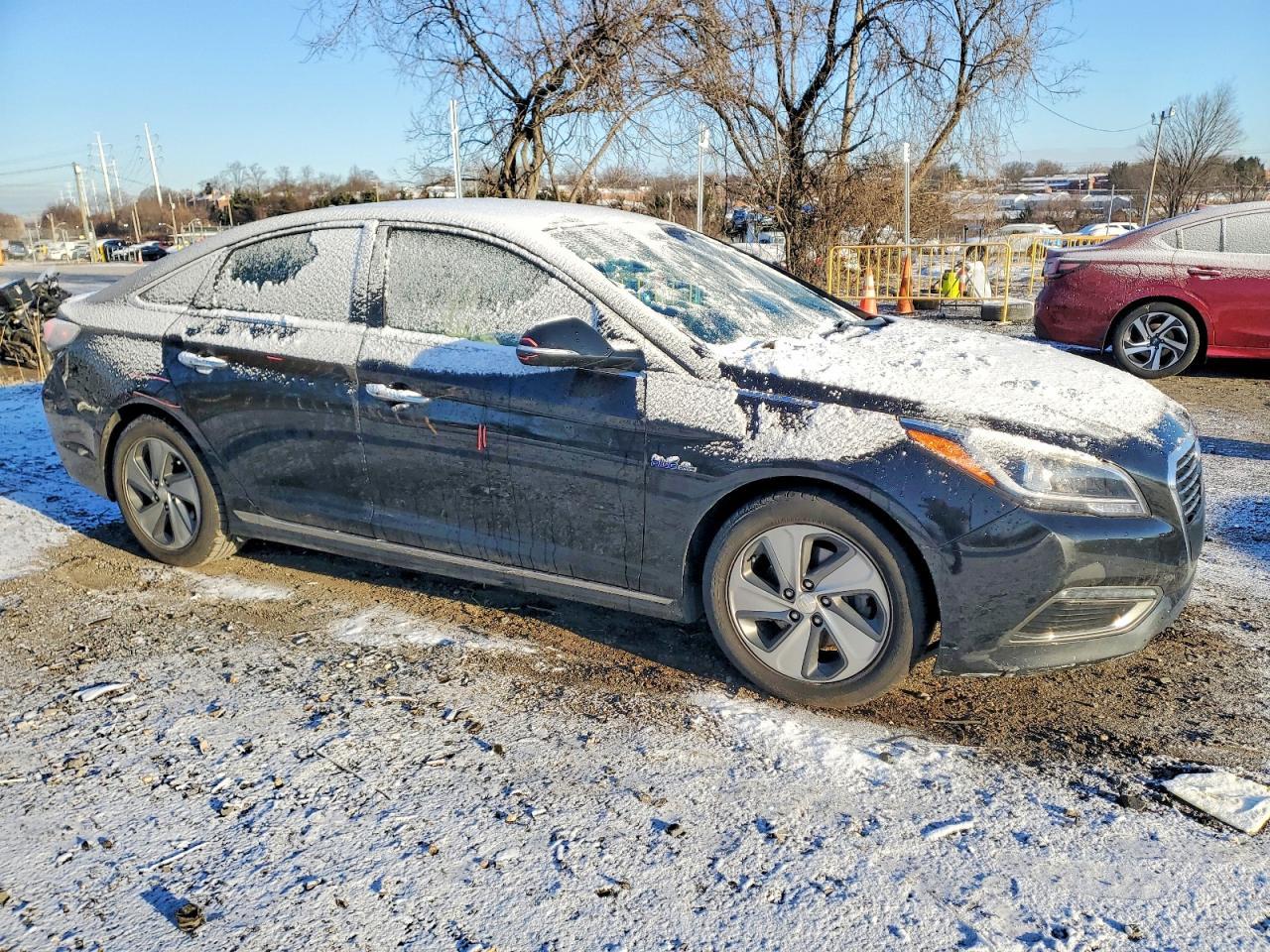 2016 Hyundai Sonata Hybrid - Image 4