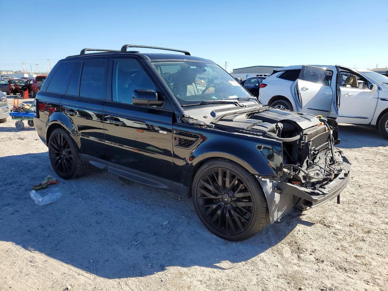 2013 Land Rover Range Rover Sport Hse Luxury - Image 4
