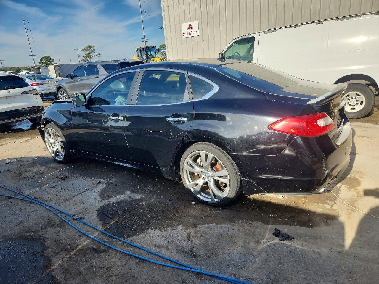 2013 Infiniti M37 - Image 2