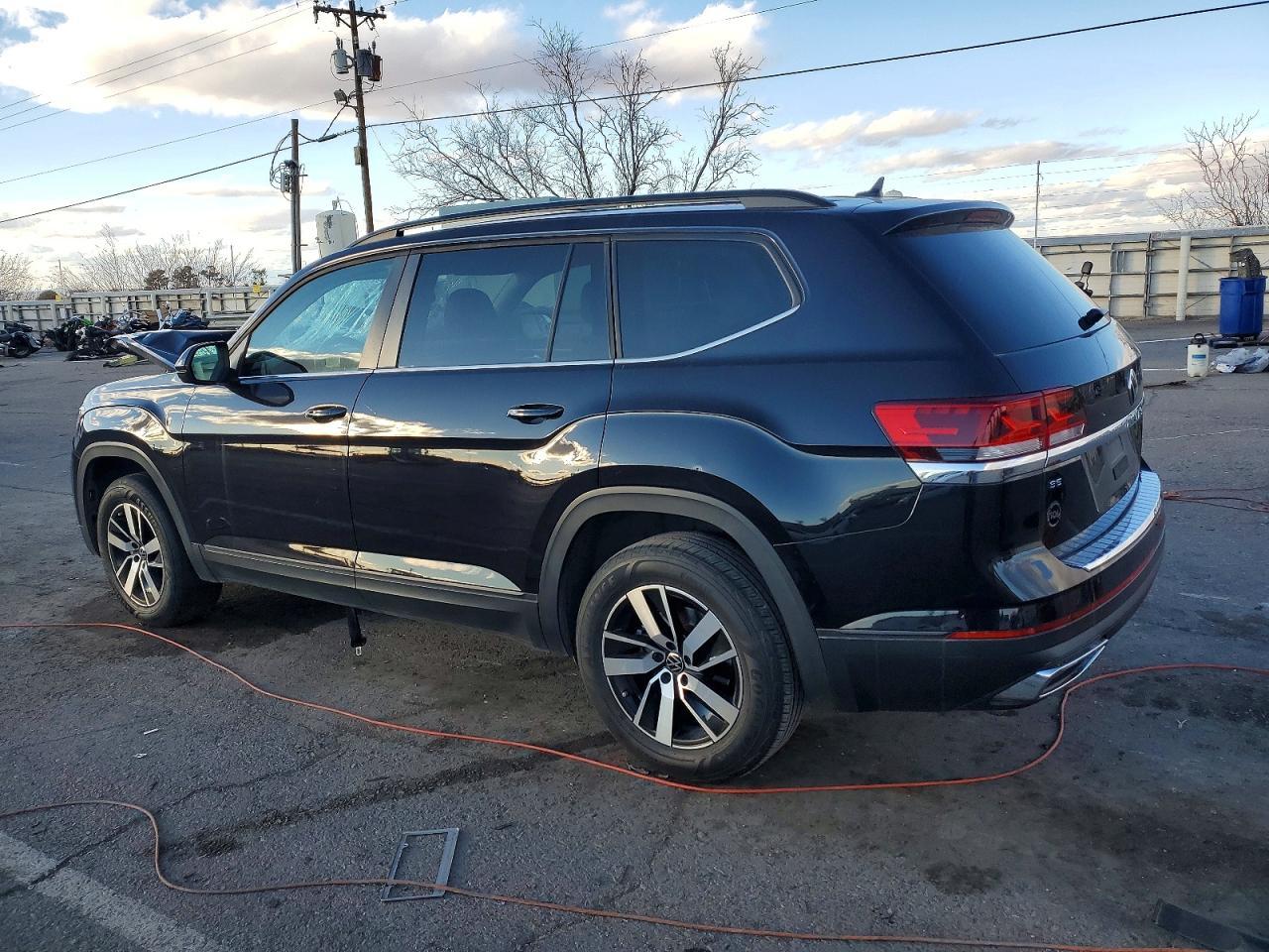 2023 Volkswagen Atlas - Фото 2