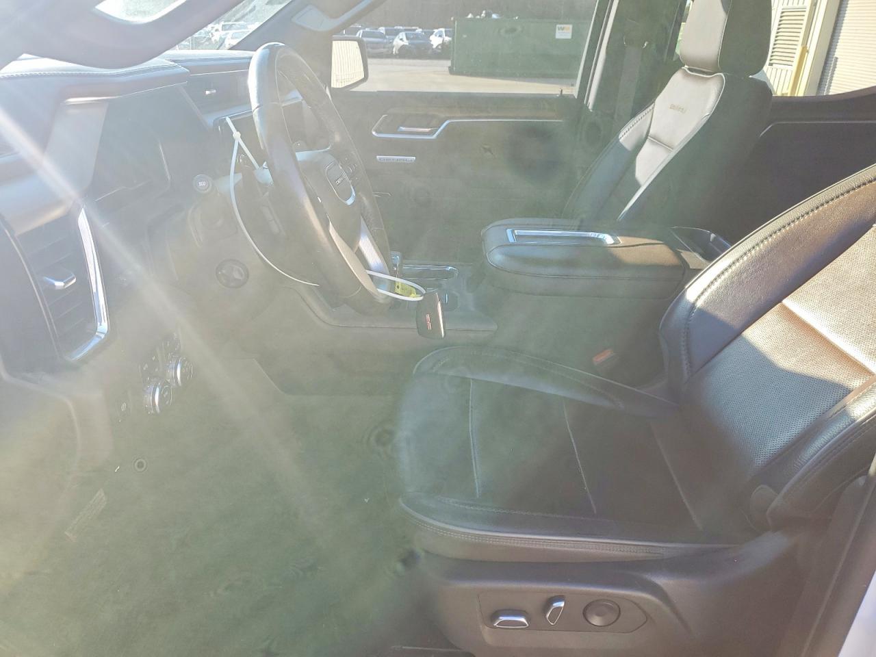 2022 GMC Sierra - Фото 7