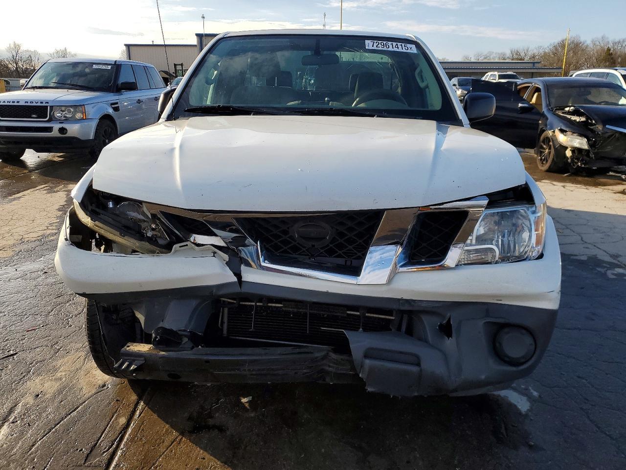 2017 Nissan Frontier S - Фото 5
