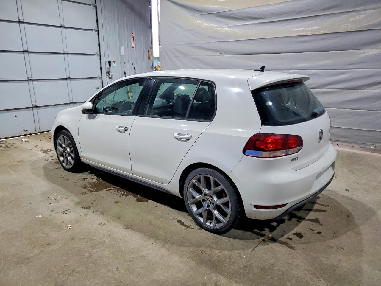 2014 Volkswagen Gti - Image 2