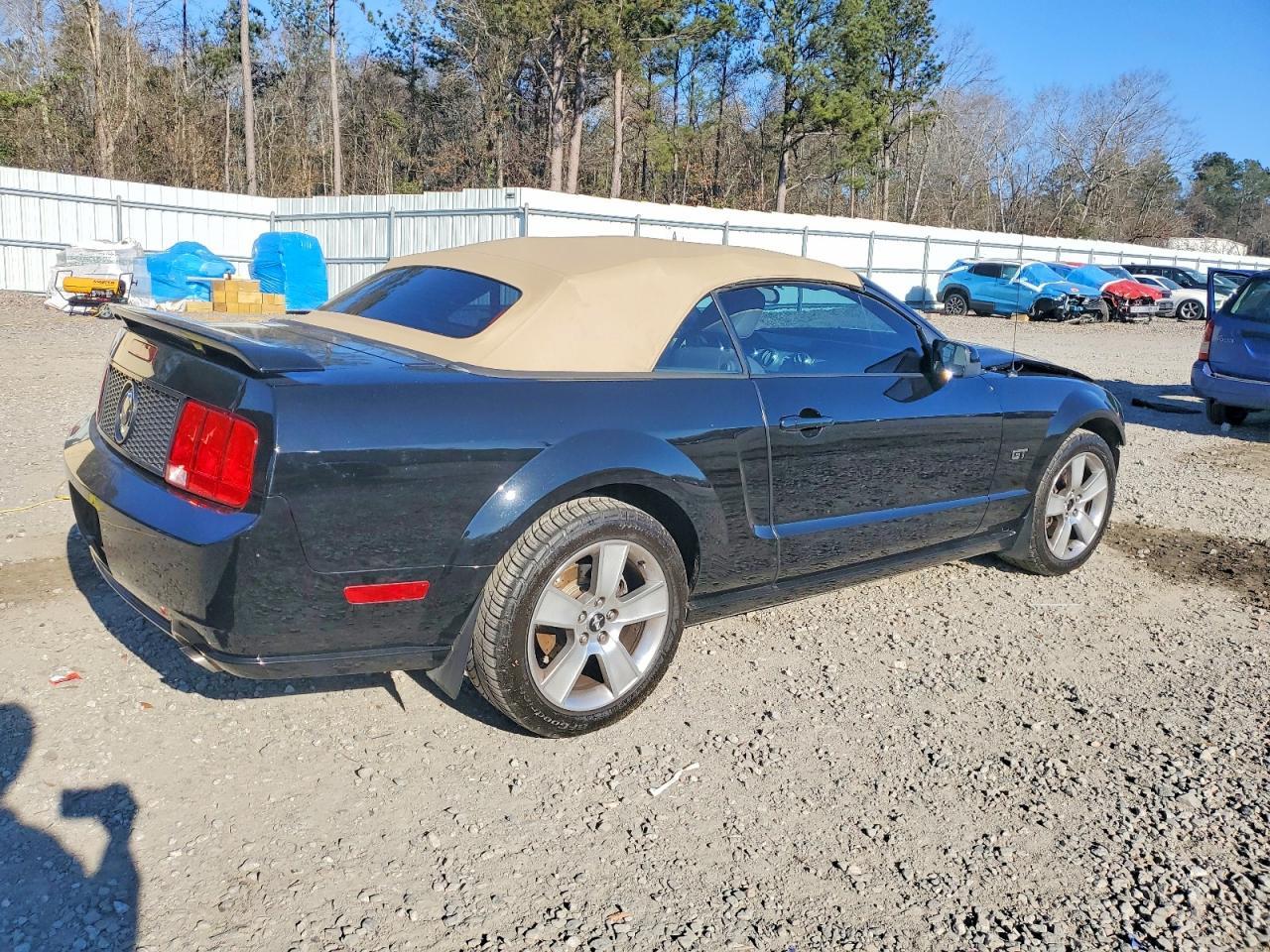 2006 Ford Mustang Gt - Image 3