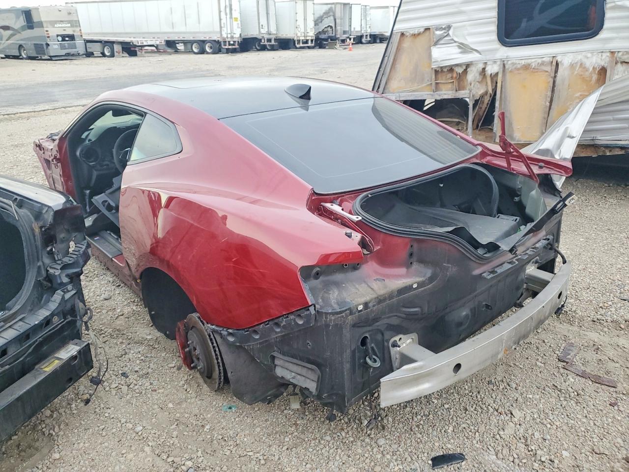 2019 Chevrolet Camaro Ss - Image 2