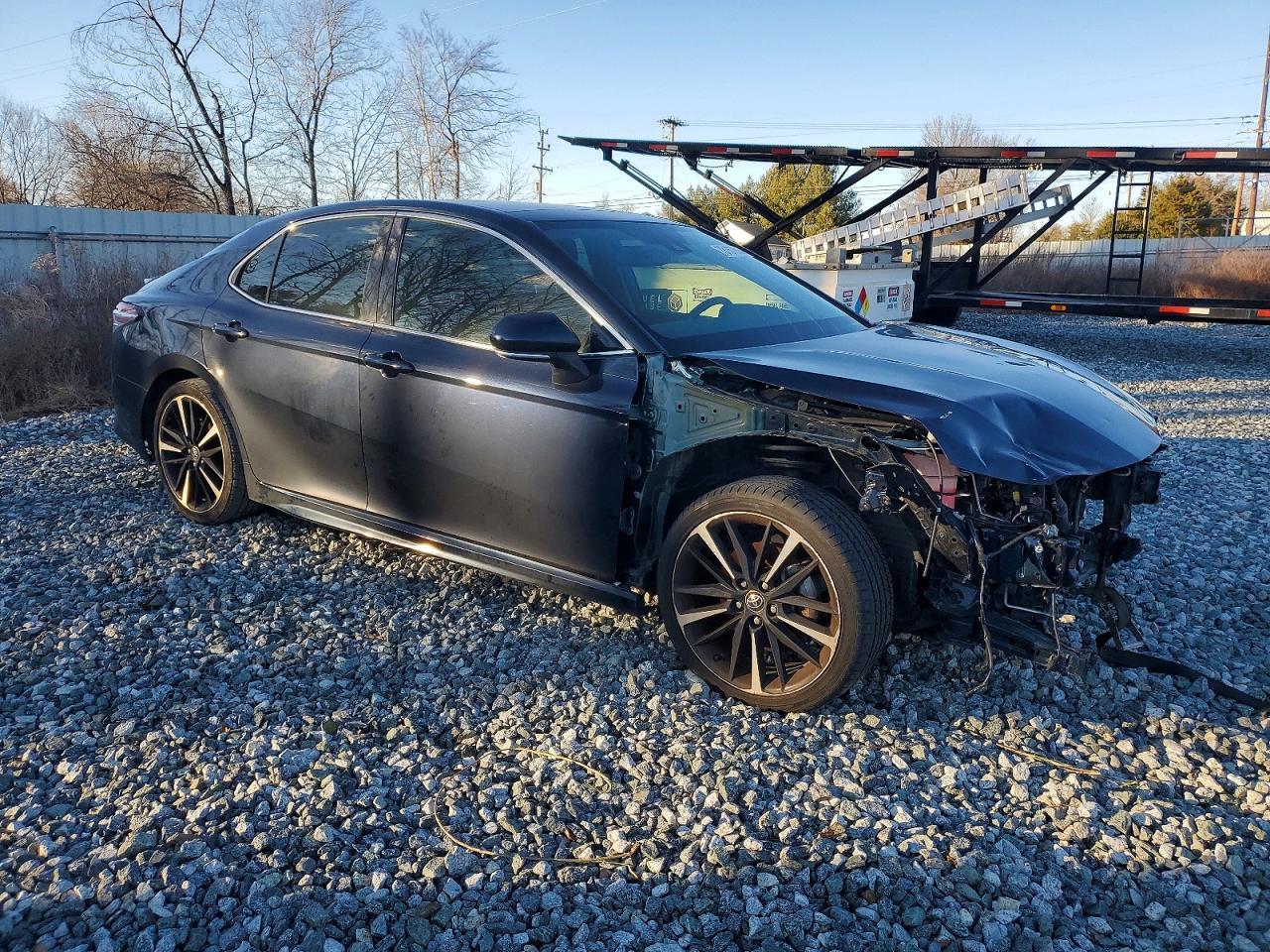 2020 Toyota Camry Xse - Фото 4